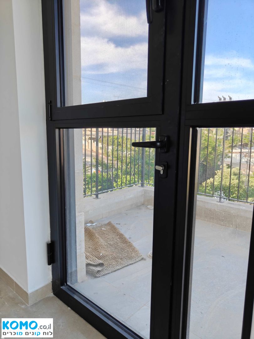 תמונה למודעה