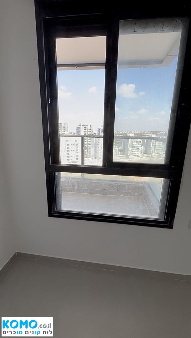 תמונה למודעה