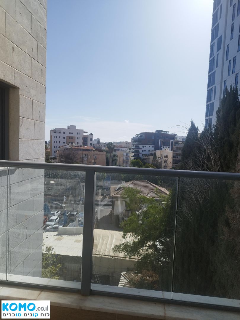תמונה למודעה