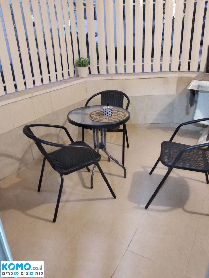 תמונה למודעה