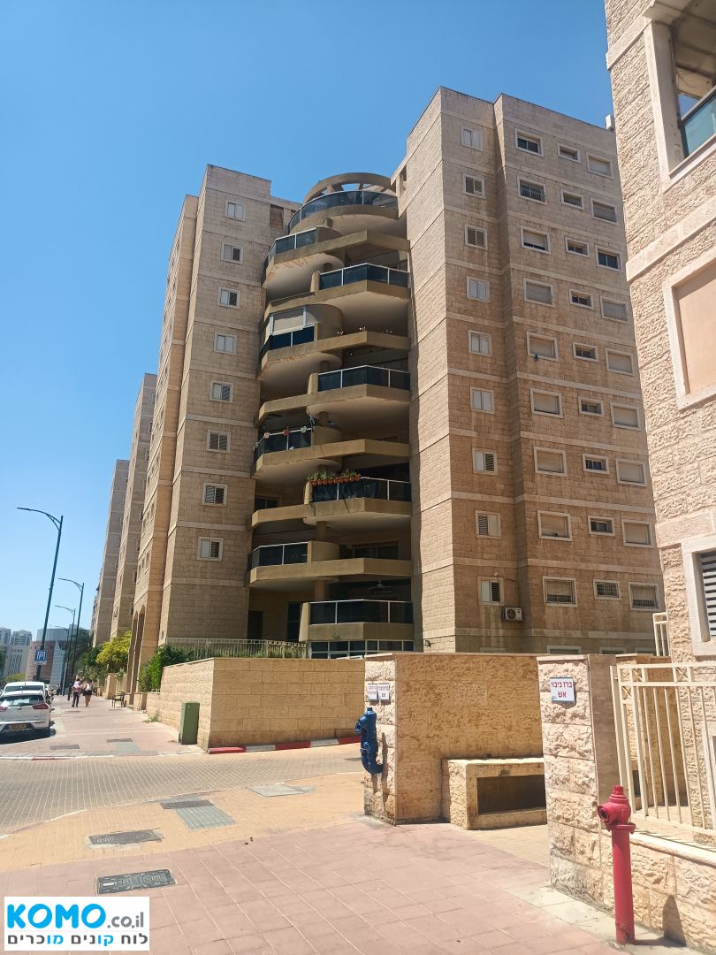 תמונה למודעה