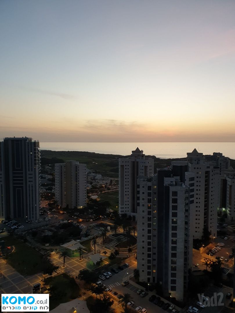 תמונה למודעה