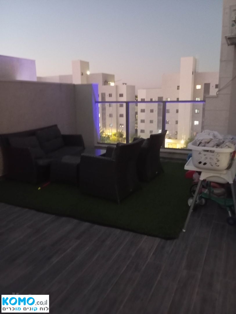 תמונה למודעה