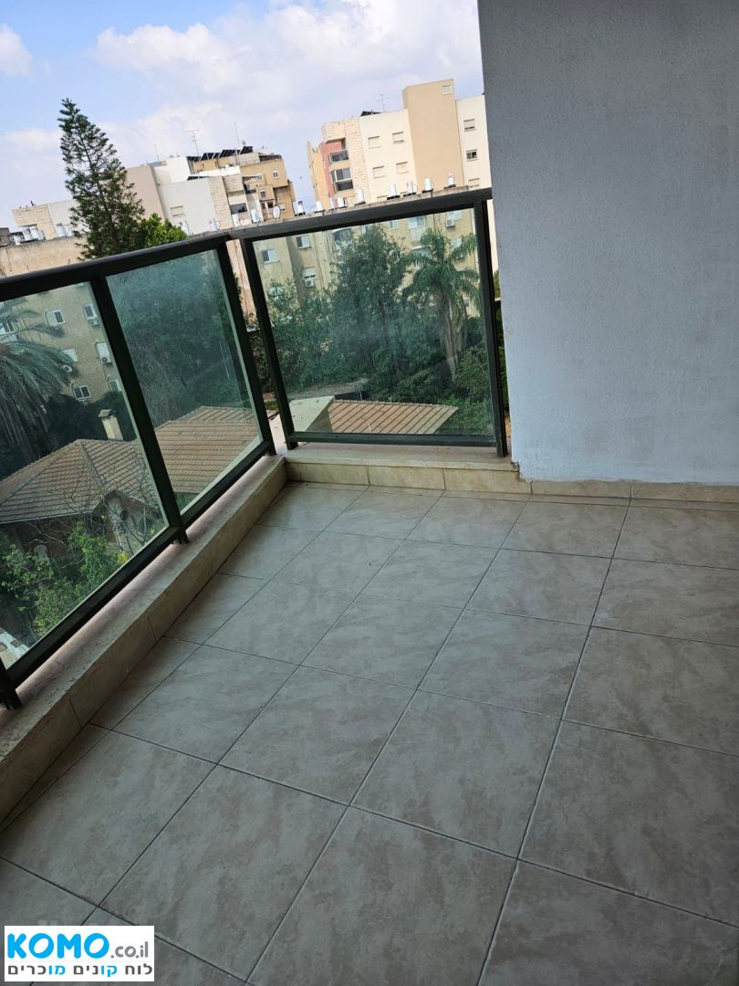 תמונה למודעה
