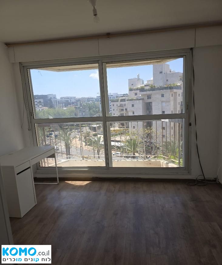 תמונה למודעה