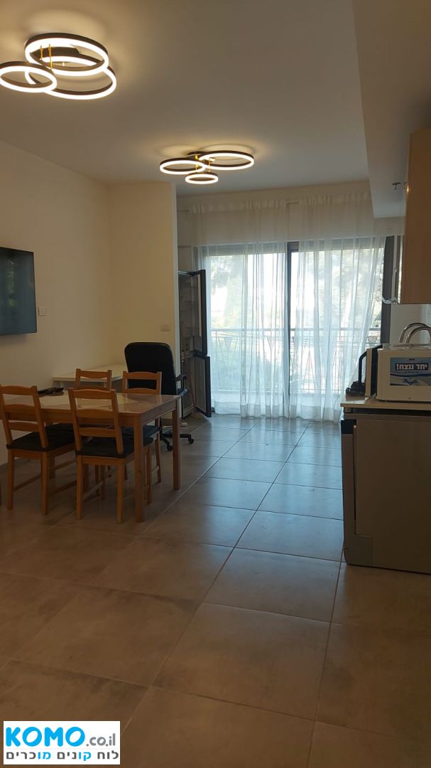 תמונה למודעה