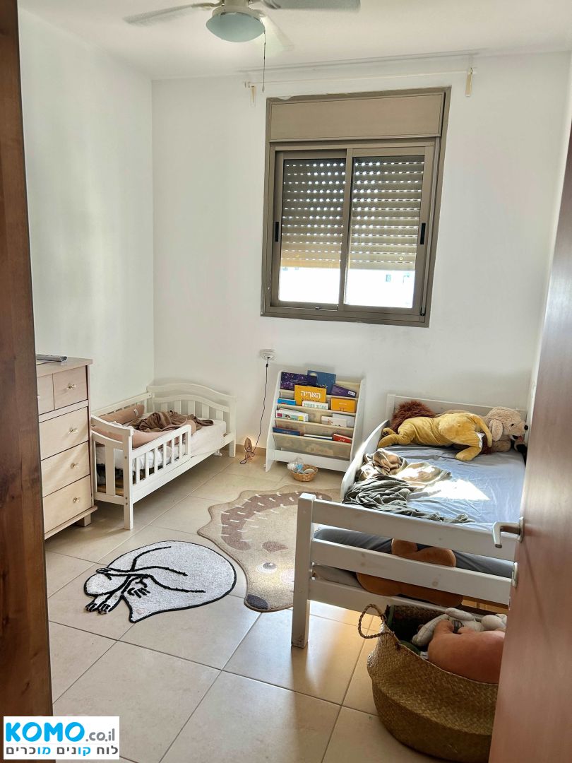 תמונה מהדירה בחדרה, 4 חדרים