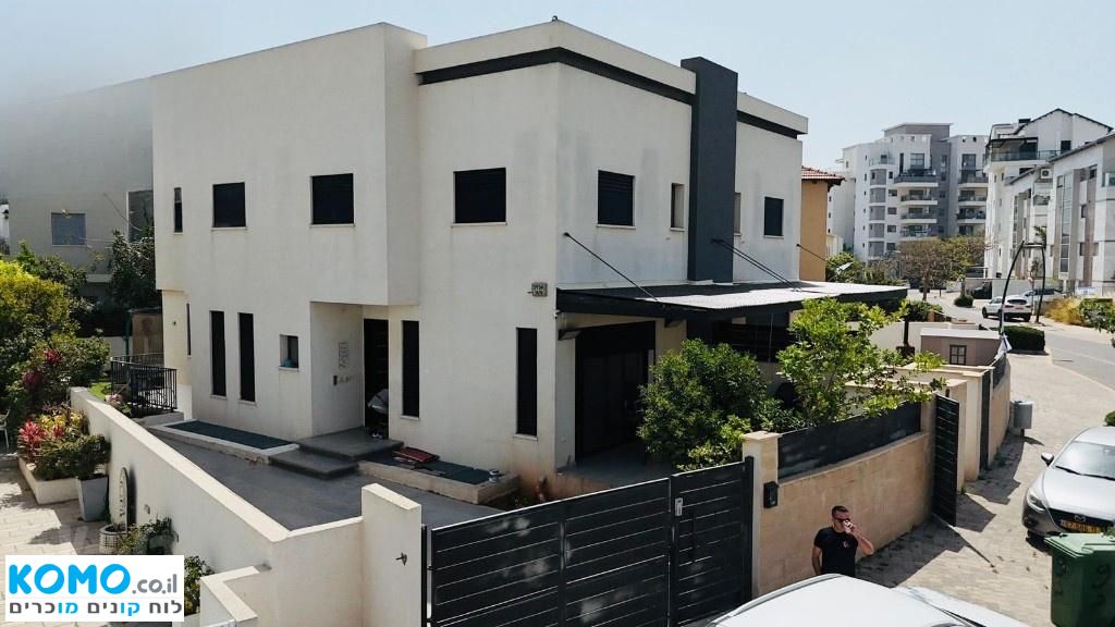 תמונה מהדירה בחדרה, 5 חדרים